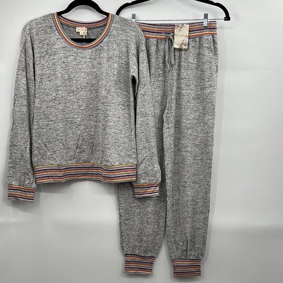 103. Jogger Set Multi Color Sweatshirt/Sweatpant Heather Gray Rose Blue Black - Picture 12 of 16